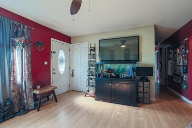 14-Living-Room-image-3-[lhenderson]