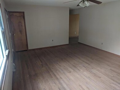 2 Oak Dr, Caseyville, IL 62232 - photo 3