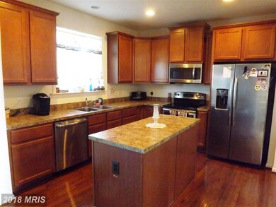 53 Chaucer Ln, Gerrardstown, WV 25420 - photo 4