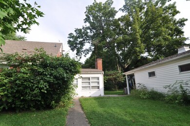 201 N Howard 009