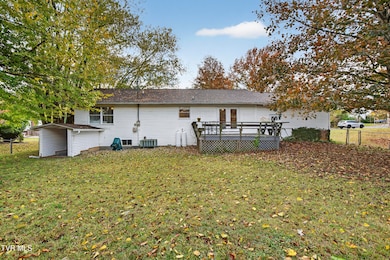 825 Edgemont North St NE, Abingdon, VA 24210 - photo 4