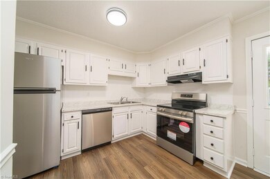 2320 Bay Meadows Ct unit E, Winston Salem, NC 27103 - photo 5