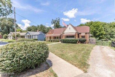 3745 Avon Rd 3