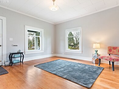 305 N Meridian St, Newberg, OR 97132 - photo 4