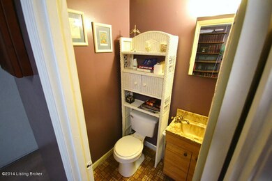 Old Outer Loop bathroom