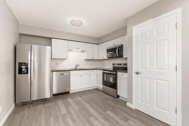 1865 Willoway Cir N unit 1865, Columbus, OH 43220 - photo 7