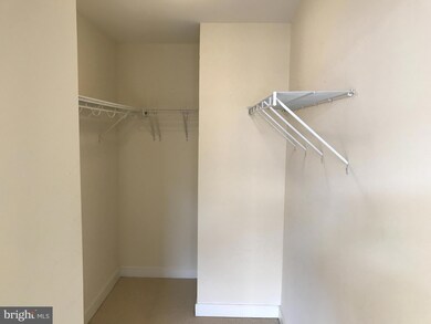 The Hawthorn Condominium unit 809, Arlington, VA 22203 - photo 5