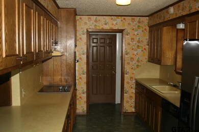 9138 Pleasant Hill Cir, Tyler, TX 75707 - photo 5