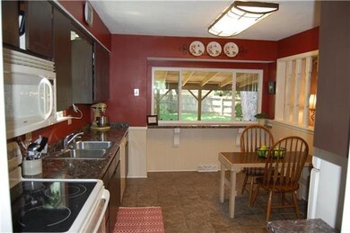 8826 Park St, Lenexa, KS 66215 - photo 6