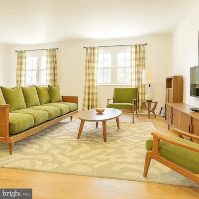 6924 Woodstream Ln, Lanham, MD 20706 - photo 4