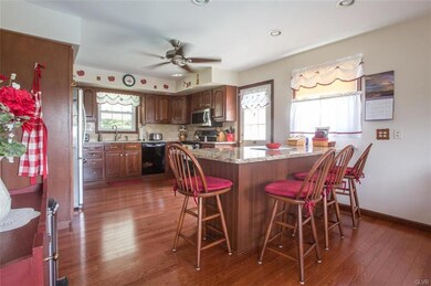 555 Knauss Rd, Nazareth, PA 18064 - photo 5