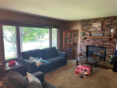 3411 Eddy Ln, Eau Claire, WI 54703 - photo 4