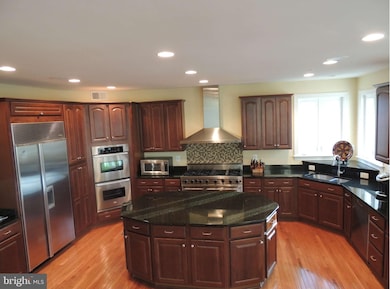 401 Stanwich Terrace, Upper Marlboro, MD 20774 - photo 7