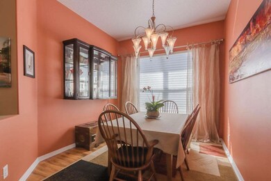 _DSC8427-HDR - Dining