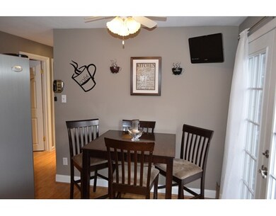 51 Cheyenne Rd, Springfield, MA 01109 - photo 7