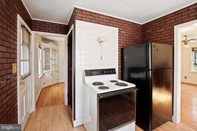 107 Meem Ave, Gaithersburg, MD 20877 - photo 2