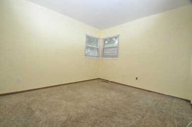 1764 Ward Rd, Columbus, OH 43224 - photo 5