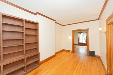 352 Hamilton St, Albany, NY 12210 - photo 3