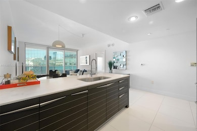 200 Biscayne Boulevard Way unit 4311, Miami, FL 33131 - photo 5