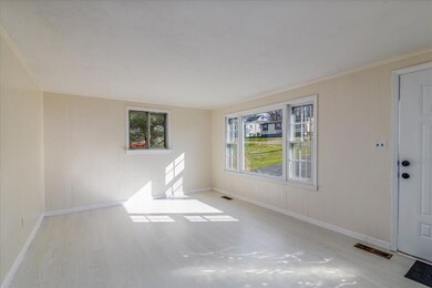 04-04-1420 Eastgate Ave NE-2319-Edit