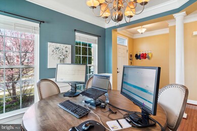 11528 Apple Orchard Way, Clarksburg, MD 20871 - photo 5