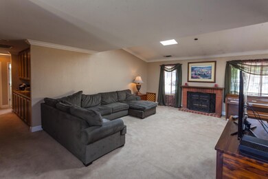 3810 Wasatch Dr, Redding, CA 96001 - photo 4