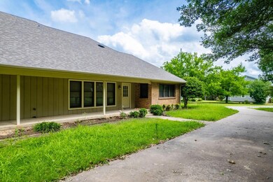 449 Farmington Rd, Sherman, TX 75092 - photo 6