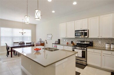 Huge Center Island is Perfect for Entertaining