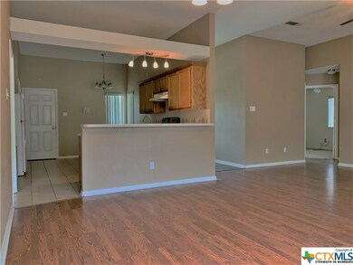 405 John Henry Cir, Copperas Cove, TX 76522 - photo 6