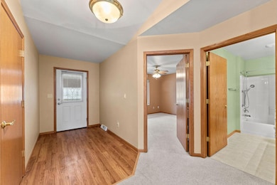 3145 White Tail Ln unit C, Oshkosh, WI 54904 - photo 5