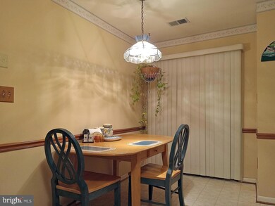 11436 Appledowre Way, Germantown, MD 20876 - photo 6