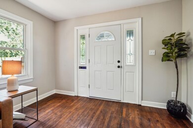 14-web-or-mls-2261-delbert-rd