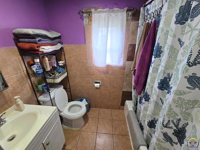 206 SE Klein St, Topeka, KS 66607 - photo 7