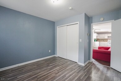 600 N 6th St, Newark, NJ 07107 - photo 6