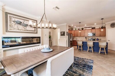 Dining/Kitchen