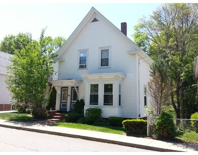 186 School St unit 1, Franklin, MA 02038 - photo 2