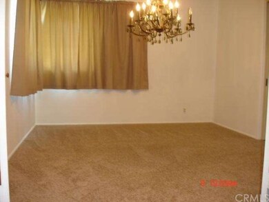 FORMAL DINING ROOM OFF KITCHEN