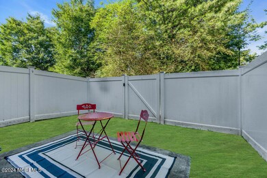 116 Drs James Parker Blvd unit C8, Red Bank, NJ 07701 - photo 3