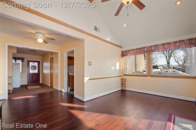 369 Muskoka, Commerce Township, MI 48382 - photo 6