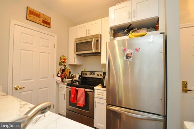 4550 Strutfield Ln unit 2113, Alexandria, VA 22311 - photo 3