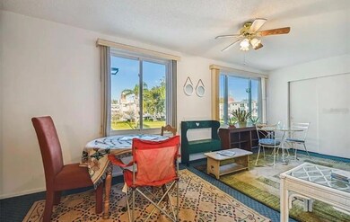 2404 Florentine Way unit 32, Clearwater, FL 33763 - photo 4