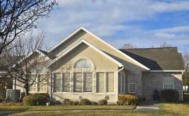 2116 W Abbey View Rd, West Jordan, UT 84088 - photo 2