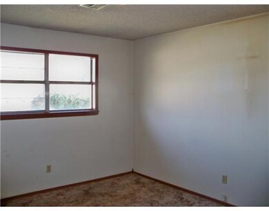 851 W Banz Rd, Rogers, AR 72758 - photo 5