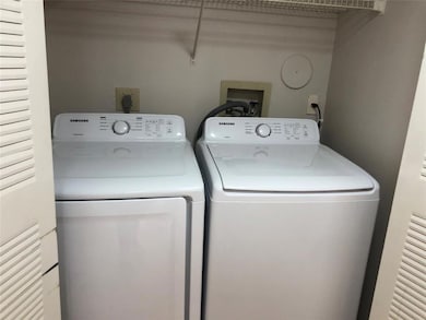 729 NW 92nd Ave, Plantation, FL 33324 - photo 5