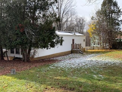 63 Cedar St, Dover Foxcroft, ME 04426 - photo 3