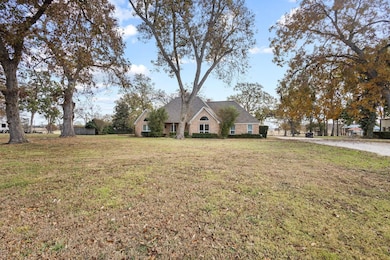 400 Private Road 350, Honey Grove, TX 75446 - photo 4