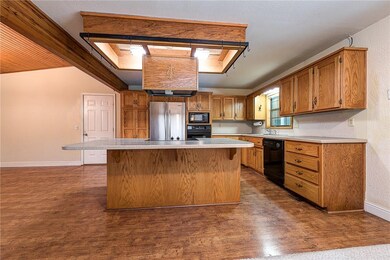 850 E Hilltop Dr, Rogers, AR 72756 - photo 3