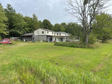 13114 Robinson Rd, Conneautville, PA 16406 - photo 6