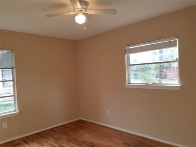 2607 Mooney Rd, Houston, TX 77093 - photo 2