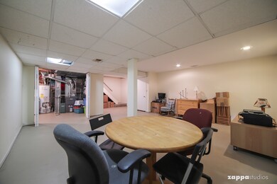 2109 Buckley Ct, Naperville, IL 60565 - photo 4